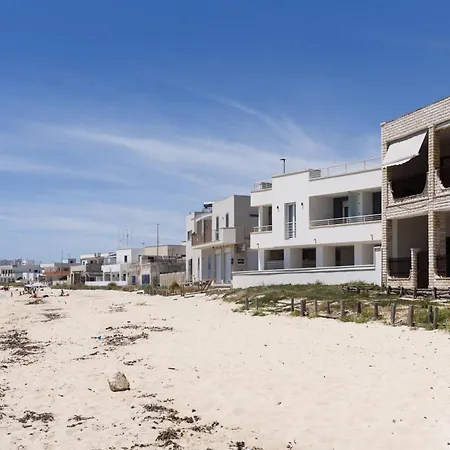 Lägenhetshotell Hotiday Torre Lapillo 4*