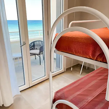 Aparthotel Hotiday Torre Lapillo 4*