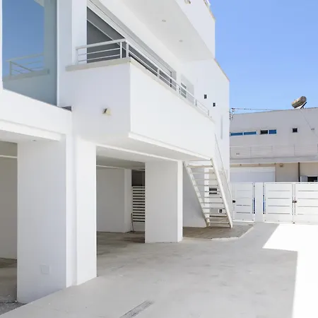Hotiday Collection - Torre Lapillo Aparthotel
